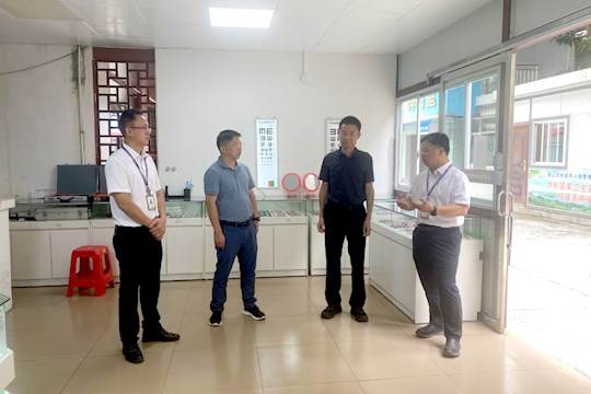 那坡县卫健系统考察团莅临田东县中医医院参观交流